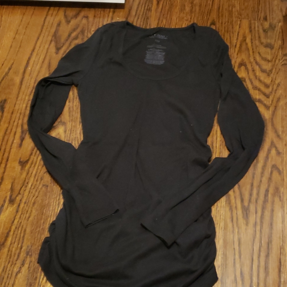 Old navy Maternity long sleeve